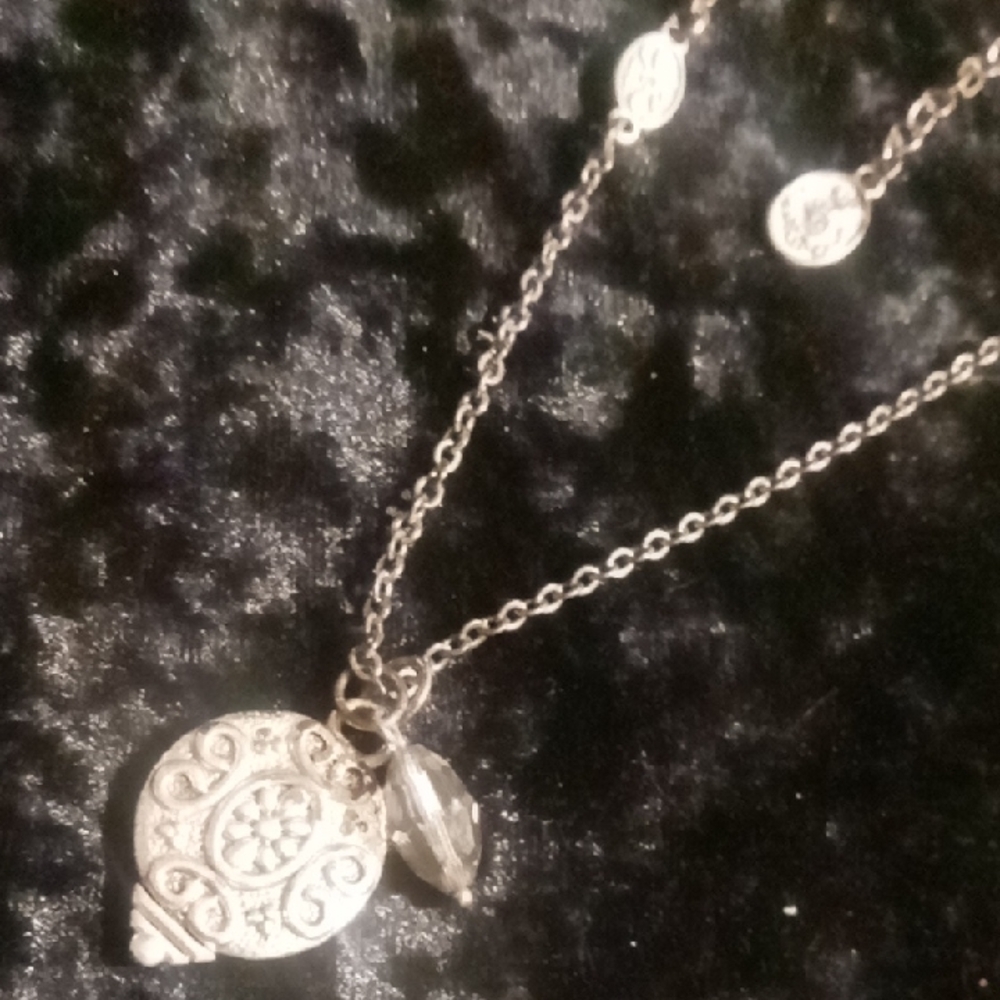 Premier Designs Silver Heart Pendant Necklace
